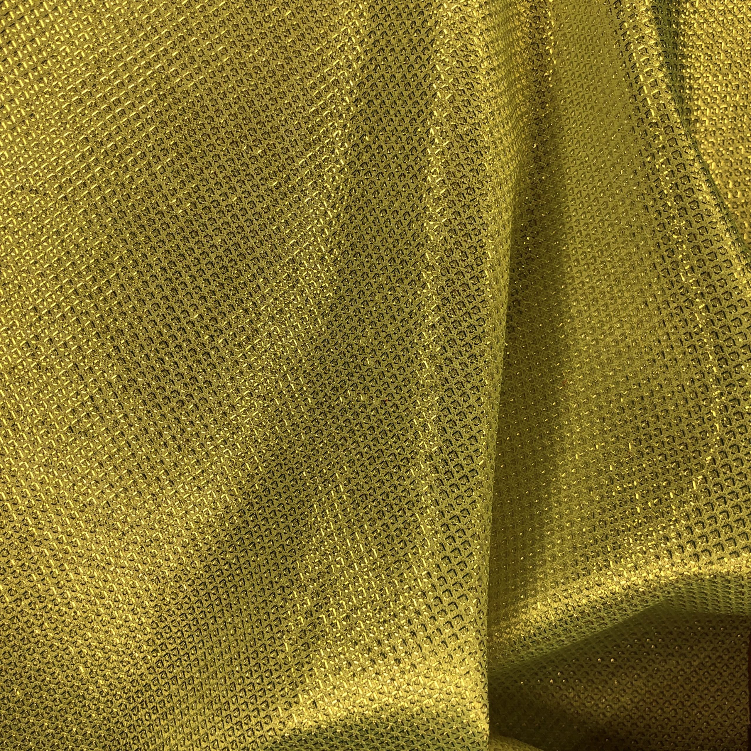 TELA DE ESCAMAS AMARILLA